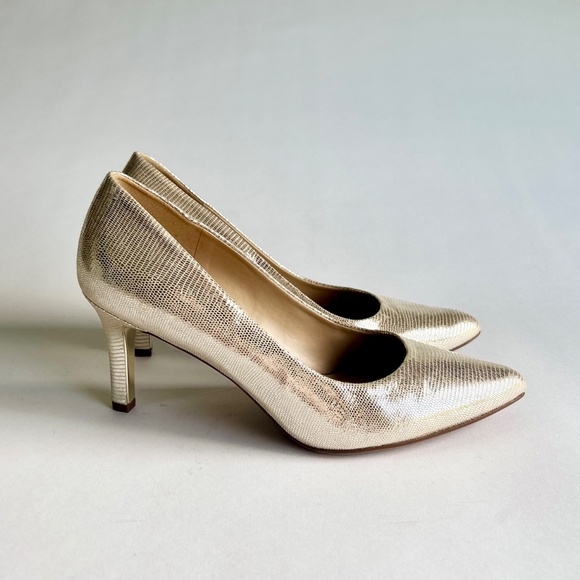 Naturalizer Gold Silver Leather Point Toe Heels size 8.5 - Picture 2 of 15